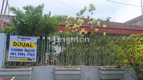 image RUMAH  BELAKANG MALL CIPUTRA WORD (1)