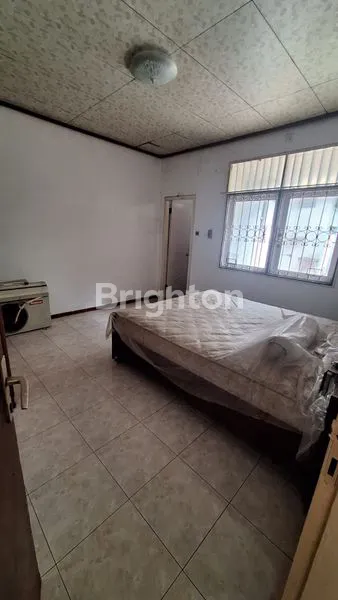 image RUMAH  BELAKANG MALL CIPUTRA WORD (3)