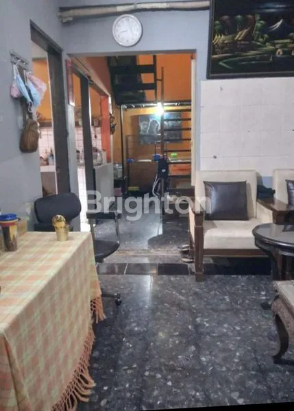 image RUMAH POJOK  DEKAT TUGU MUDA SEMARANG (4)