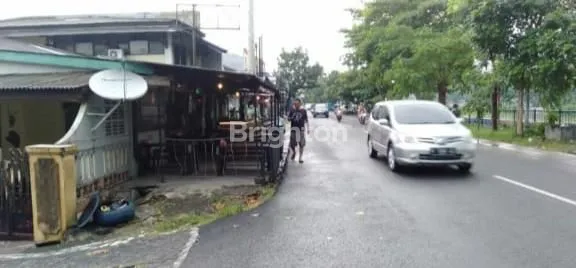 image RUMAH POJOK  DEKAT TUGU MUDA SEMARANG (7)