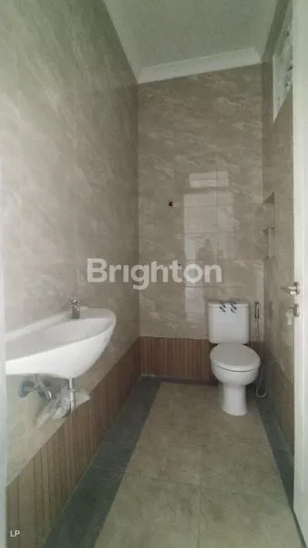 image RUMAH BARU 3 LANTAI CIPUTAT DALAM TOWN HOUSE (3)