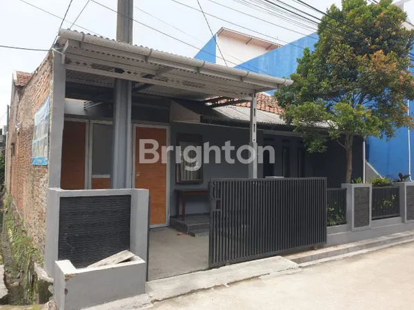 image RUMAH 1 LANTAI TERAWAT DI PHARMINDO CIJERAH BANDUNG (1)