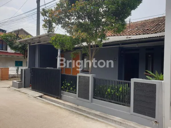 image RUMAH 1 LANTAI TERAWAT DI PHARMINDO CIJERAH BANDUNG (2)