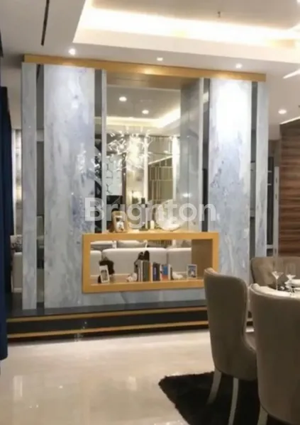 image APARTEMEN THE VOILA CIPUTRA WORLD FURNISHED MEWAH, CITY VIEW, LOKASI SURABAYA BARAT (4)