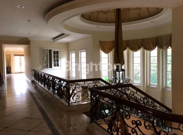 image RUMAH SULTAN CITRALAND LUAS HAMPIR 2000 M² GOLF VIEW. INTERIOR MEVVAH. PRICE 80M NEGO OK (3)