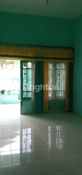 image HUNIAN STRATEGIS DEKAT GOR KEN AROK, 4 KT (2)