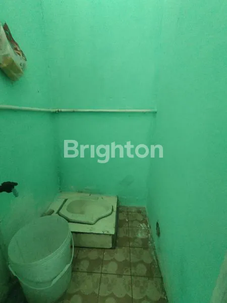 image KIOS GANDENG 3 STRATEGIS DIDEPOK (4)