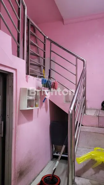 image RUKO CANTIK JUAL CEPAT DI JALAN SLAMET RIYADI (6)