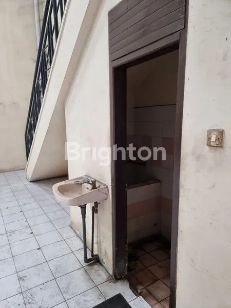 image GUDANG LUAS DI KOTA DEKAT ARAYA NOL JALAN- CUKUP STRATEGIS  KONTRAINER BISA MASUK. (5)