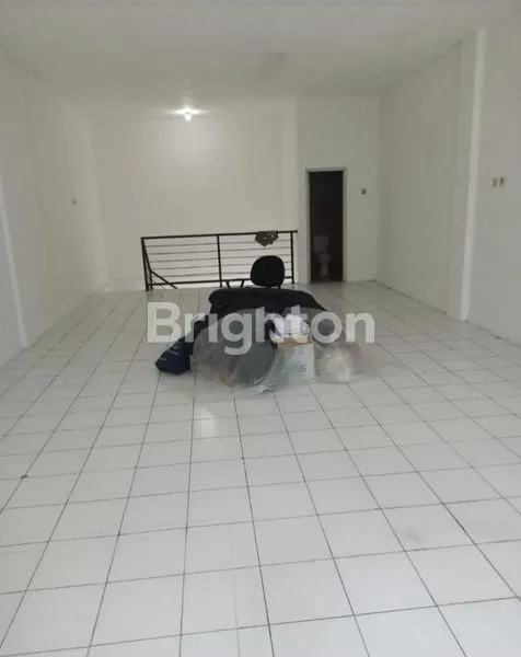 image RUKO 2 LANTAI BAWA HOKI LOKASI STRATEGIS SIAP HUNI (5)