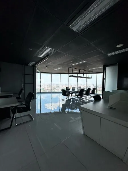 PERKANTORAN DI PAKUWON TOWER SURABAYA VIEW SURAMADU