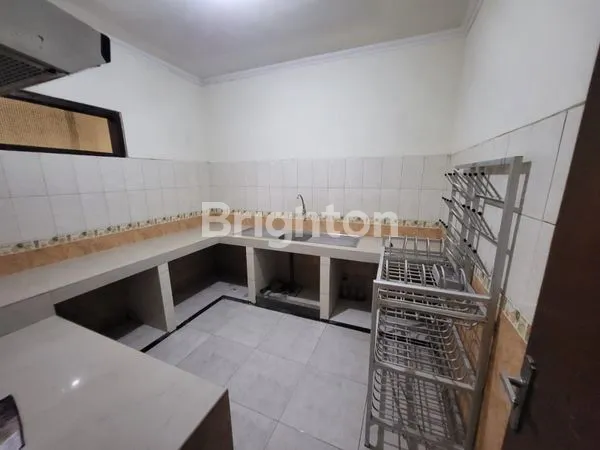 image RUMAH IMPIAN DI LEBAK INDAH : HUNIAN MEWAH DI LOKASI PREMIUM SURABAYA TIMUR (3)