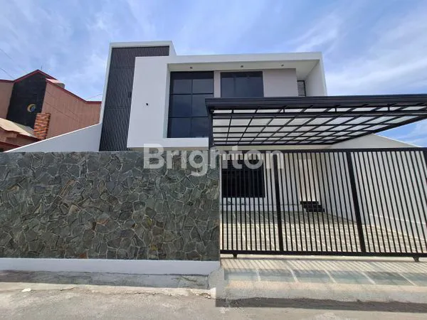 image DIJUAL RUMAH MEWAH NYAMAN DI LOKASI TENANG DAN STRATEGIS. (1)