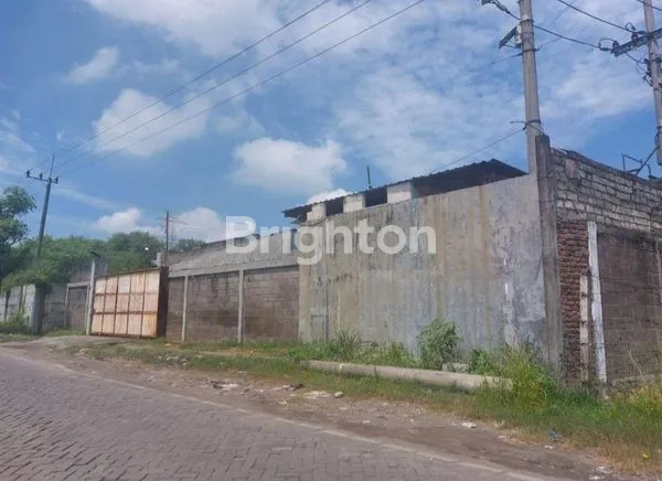 image GUDANG, SURAT IJIN LENGKAP, LOKASI STRATEGIS DI DAERAH BENOWO (3)