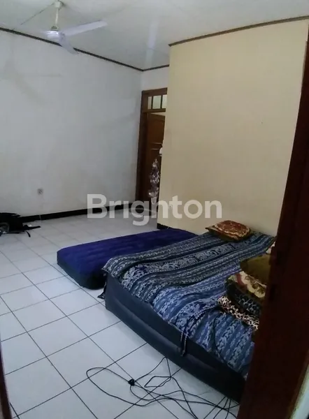 image RUMAH ASRI DI KOMP MARGAHAYU RAYA, BANDUNG (4)