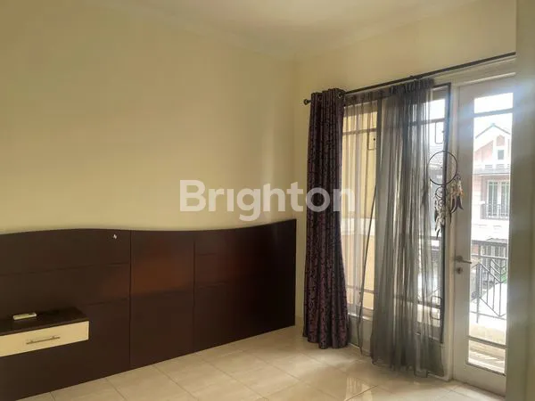 image RUMAH @ THE GREEN CLUSTER VINEYARD (2)