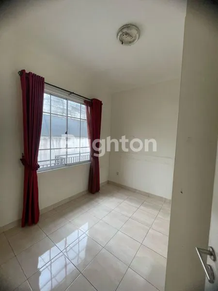 image RUMAH @ THE GREEN CLUSTER VINEYARD (4)