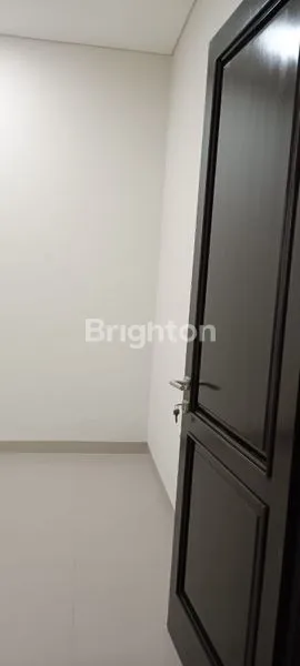 image RUMAH BARU SIAP HUNI DURI KOSAMBI JAKARTA BARAT (4)