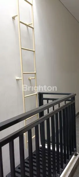 image RUMAH BARU SIAP HUNI DURI KOSAMBI JAKARTA BARAT (6)