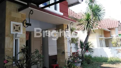 image RUMAH CANTIK ARAYA (1)