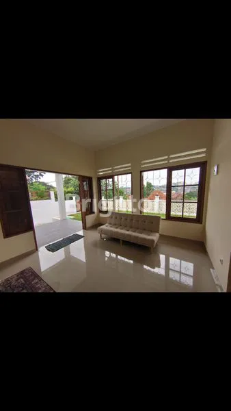 image RUMAH SEJUK DAN INDAH HANYA 3 MENIT DARI PINTU TOL BOGOR (3)