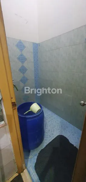image RUMAH 2 LANTAI PINGGIR JALAN RAMAI DI PADEMANGAN, JAKARTA UTARA (5)