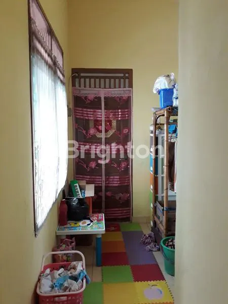 image RUMAH SEDUDUK PUTIH  (3)