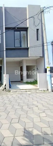 image BARU GRESS, RUMAH MEWAH ,SELANGKAH KE KAMPUS UPN, UINSA, POLTEKPEL (1)