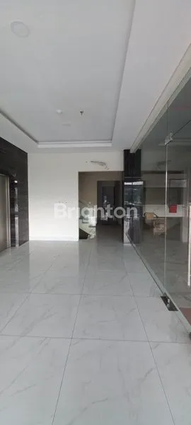 image GEDUNG BARU , TB SIMATUPANG, PONDOK PINANG, JAKARTA SELATAN (4)