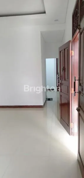 image RUMAH DI CLUSTER CATALINA GADING SERPONG (2)