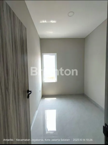 image CLUSTER VASASETA 2 LT DI JAGAKARSA JAKARTA SELATAN (5)