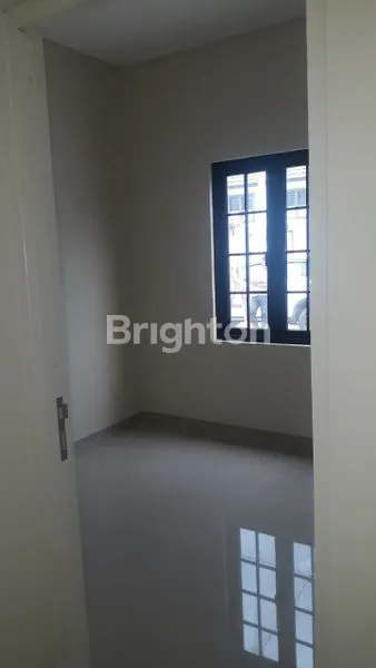 image RUMAH  GRESS 1 LANTAI MODERN MINIMALIS SIAP HUNI GRAND DELTASARI (2)