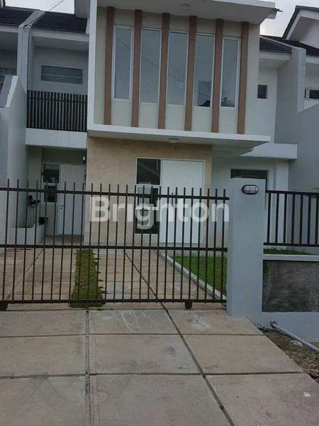 image RUMAH 2 LANTAI SIAP HUNI DEKAT WALIKOTA JAKARTA TIMUR  (1)