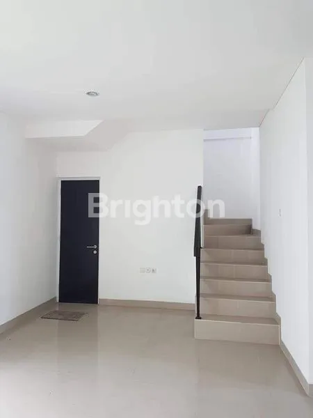 image RUMAH 2 LANTAI SIAP HUNI DEKAT WALIKOTA JAKARTA TIMUR  (7)