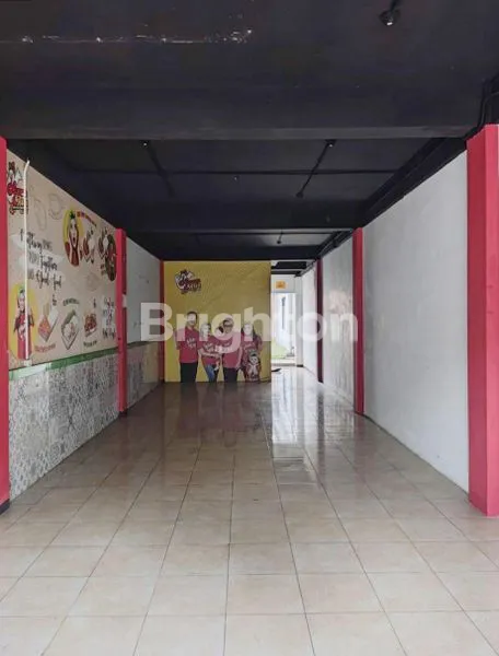 RUKO 3 LANTAI DI LOKASI STRATEGIS DIENG RAYA KOTA MALANG