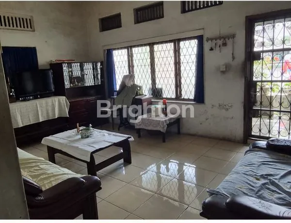 image RUMAH YANG LUAS SIAP HUNI (4)