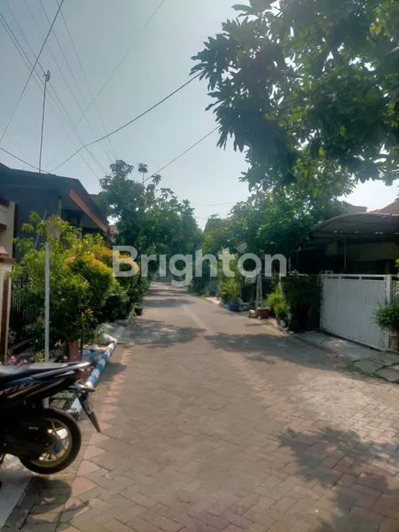 image RUMAH DIJUAL LOKASI PUSAT KOTA SIDOARJO. DEKAT GOR SIDOARJO (4)