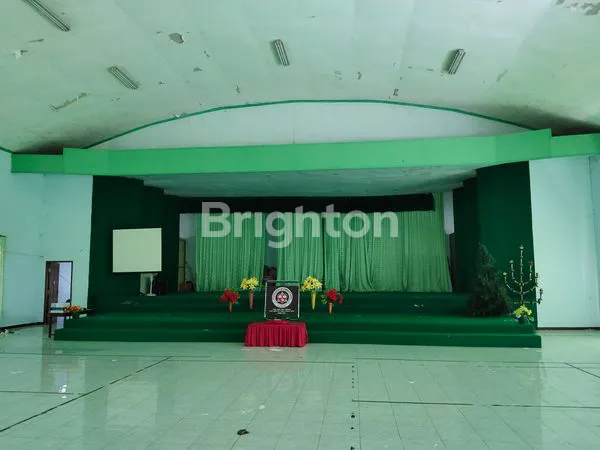 image RUMAH + GEDUNG LUAS LOKASI STRATEGIS DEKAT GOR JOYOBOYO KOTA KEDIRI (6)