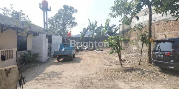 image TANAH CIPUTAT RAYA KEBAYORAN LAMA 1322M2 STRATEGIS PINGGIR JALAN RAYA JAKARTA SELATAN NEGO (5)