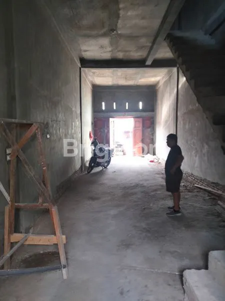 image RUMAH JL SUTOMO UJUNG (2)