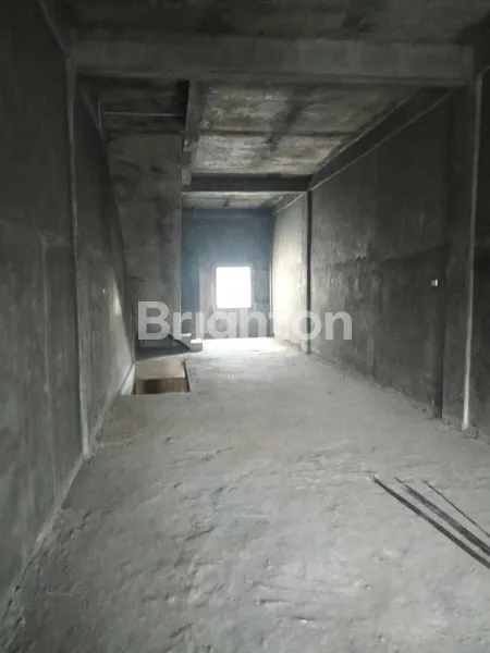 image RUMAH JL SUTOMO UJUNG (4)