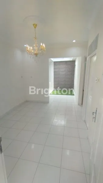 image RUMAH MINIMALIS BAGUS BARU RENOV SIAP HUNI BEKASI REGENCY (7)