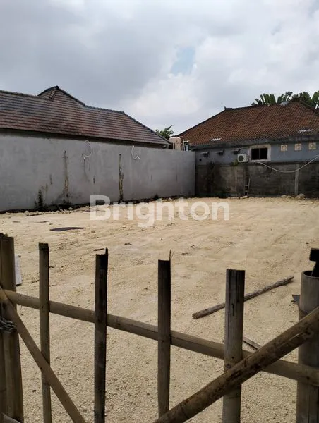 image HOT SALE TANAH 250M2 DI AREA VILLA SEMINYAK (5)
