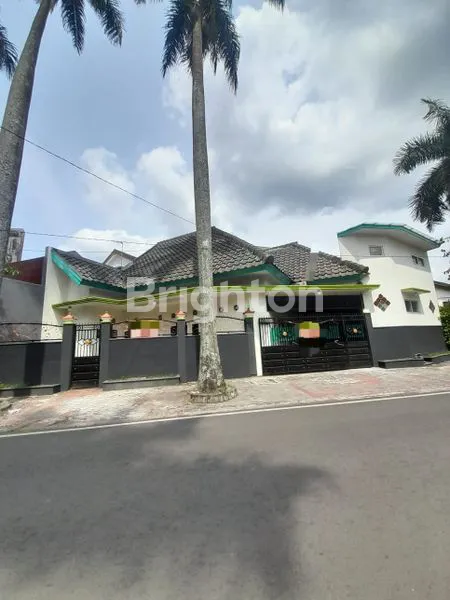 image DIJUAL RUMAH DAERAH PULAU PULAU MALANG DEKAT DENGAN DEPO PERTAMINA  DAN RS PANTI NIRMALA DAN RS AISYIYAH (1)