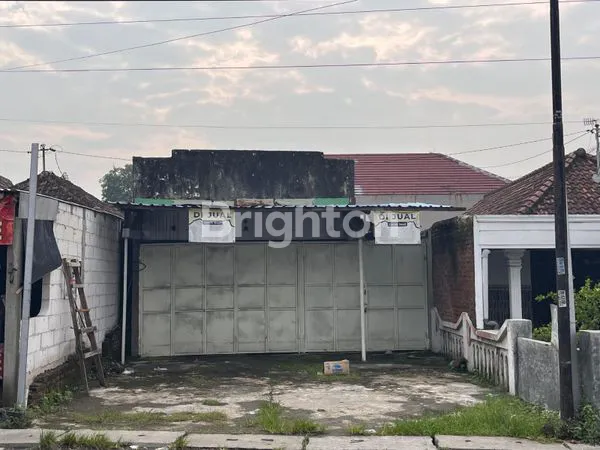 TOKO STRATEGIS DI TULANGAN SIDOARJO