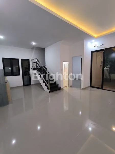 image RUMAH BARU 2 LANTAI 1M AN DARMO PERMAI (7)