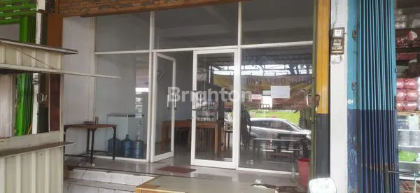 TURUN HARGA DISEWAKAN RUKO PARKIR LUAS TULUNGAGUNG. DAERAH RAMAI. TOKO DAN DEPOT