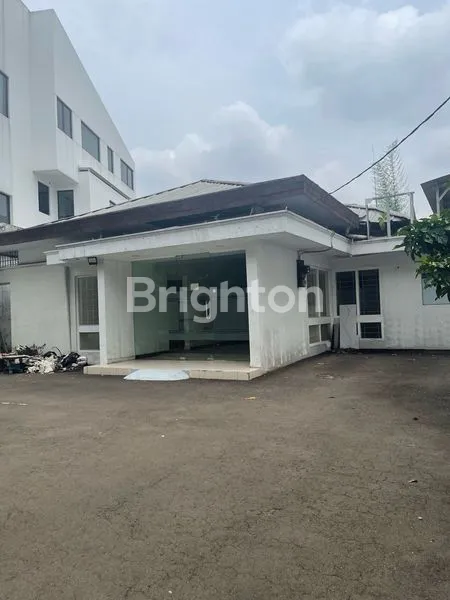 image RUMAH HITUNG TANAH LOKASI STRATEGIS SELANGKAH MENUJU SENOPATI JAKARTA SELATAN (2)
