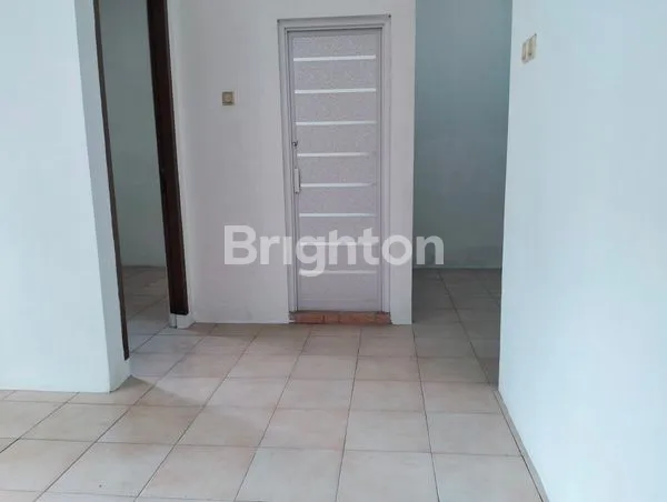 image RUMAH RAPI BERSIH SIAP HUNI DI TAMAN KENARI NUSANTARA DI PINGGIR JALAN RAYA ALTERNATIF CIBUBUR (5)