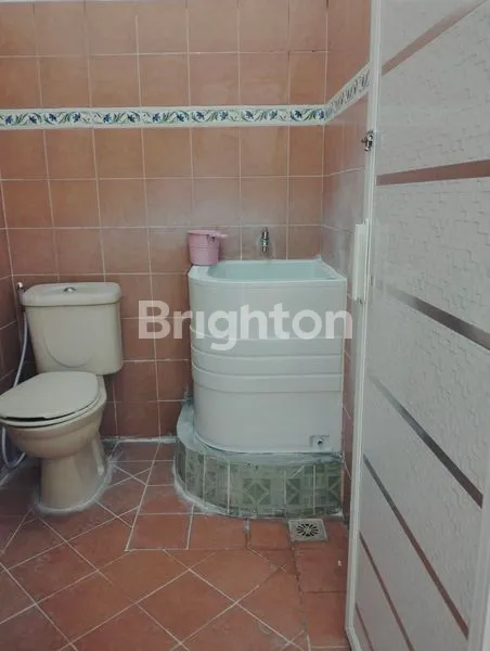 image RUMAH RAPI BERSIH SIAP HUNI DI TAMAN KENARI NUSANTARA DI PINGGIR JALAN RAYA ALTERNATIF CIBUBUR (8)